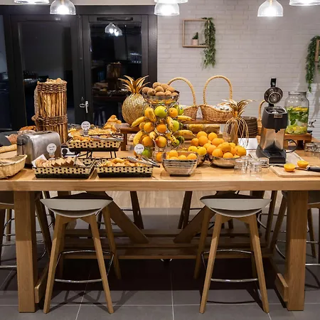 Campanile A9/a61 Hotel