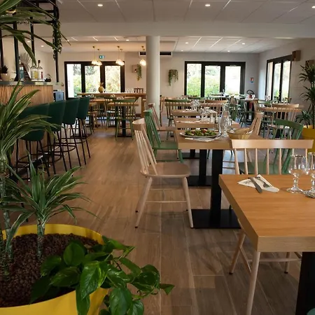 Hotel Campanile A9/a61