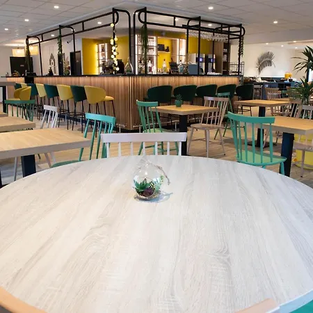 Szálloda Campanile A9/a61 Narbonne