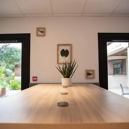 Campanile A9/a61 Narbonne